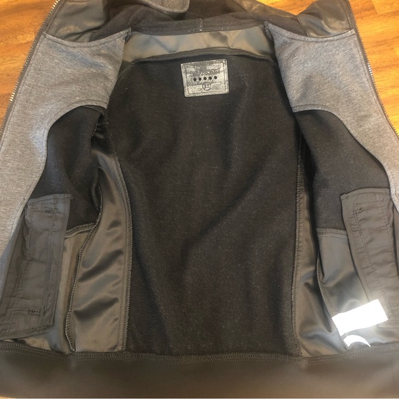 NWT $160 BLANK NYC Color Block Faux Leather Jacket in size XS! - Picture 13 of 16